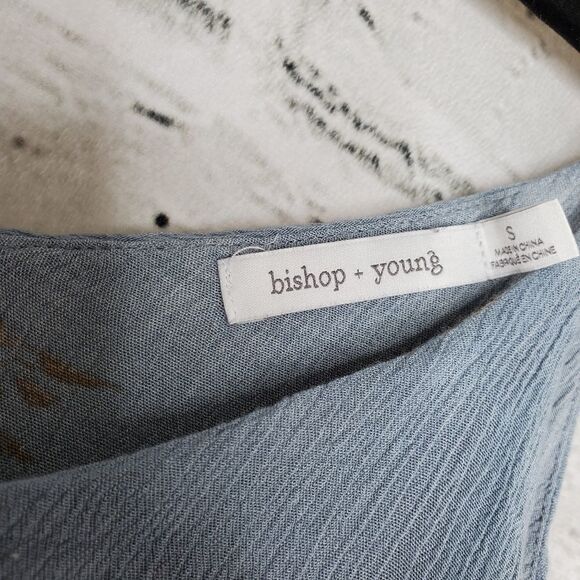 Bishop & Young floral romper size small - Picture 5 of 8